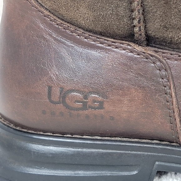 Ugg Women's Brooks Brown Leather Shearling Mid Calf Waterproof Winter Boots Sz 9 - Picture 10 of 16